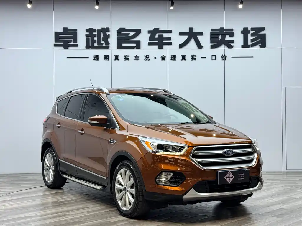 Ford Kuga 2017 — фото 1
