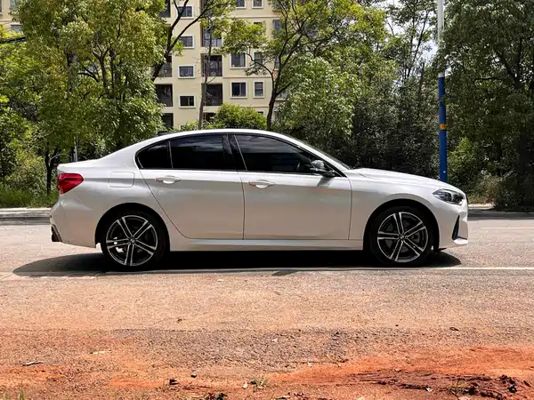 BMW 1 Series 2022