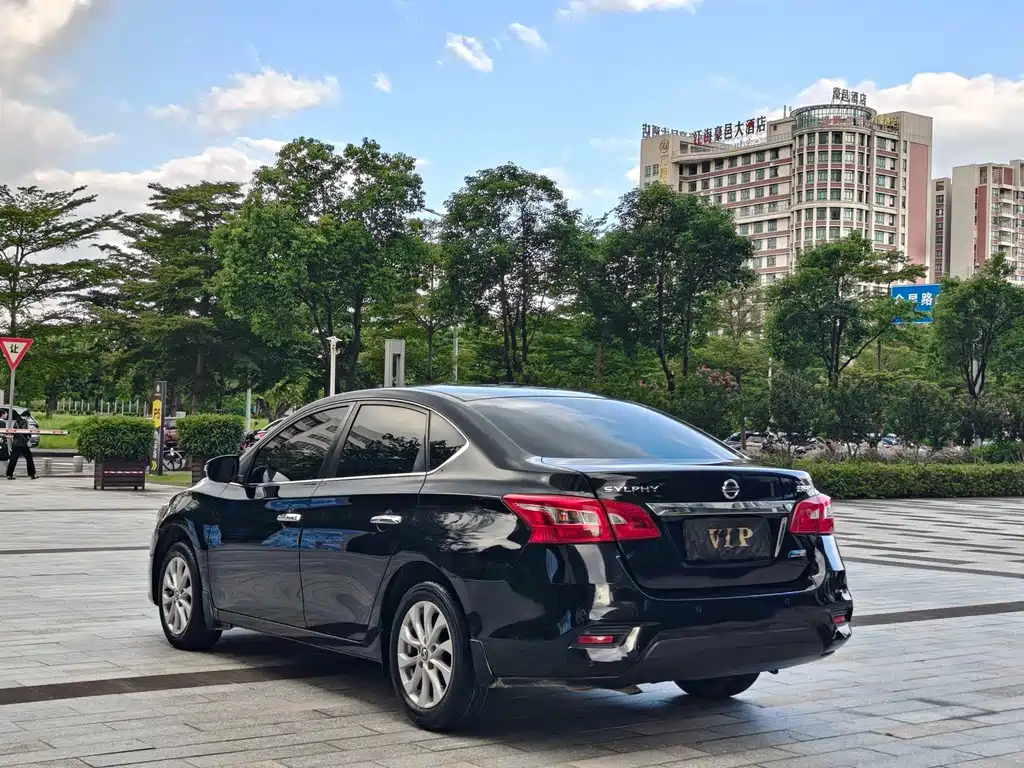 Nissan Sylphy 2018 — фото 15