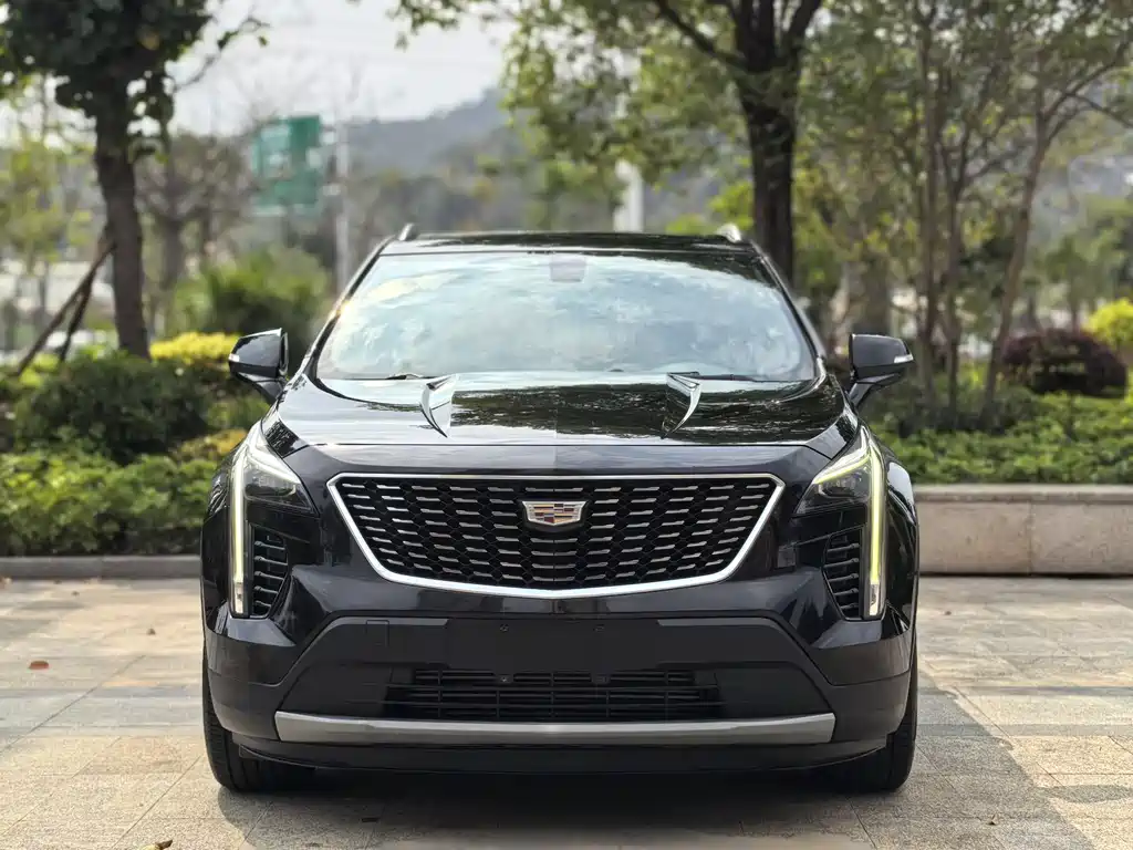Cadillac XT4 2020 — фото 2