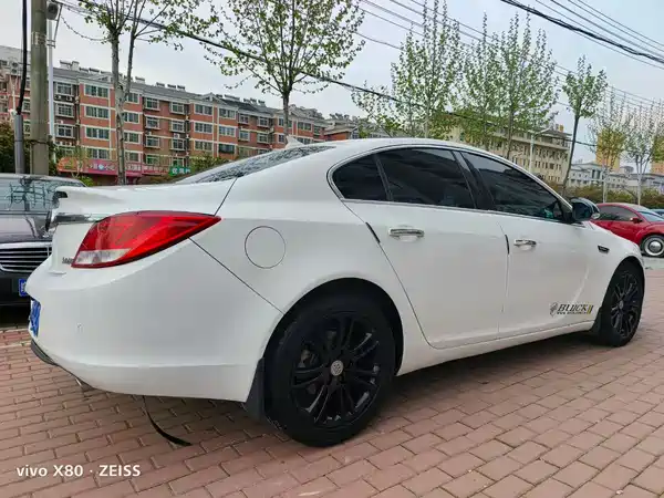 Buick Regal 2010