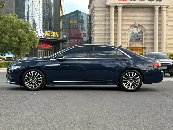 Lincoln Continental 2020