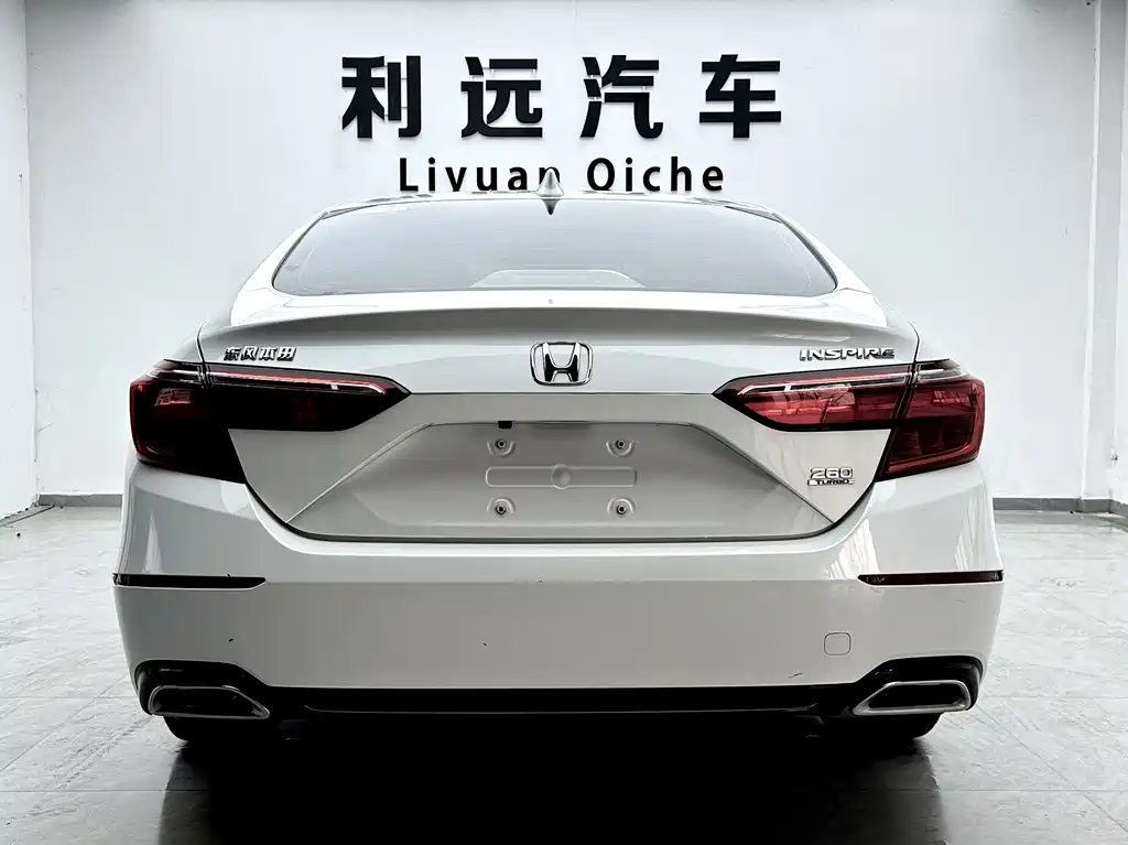 Honda Inspire 2023 — фото 16