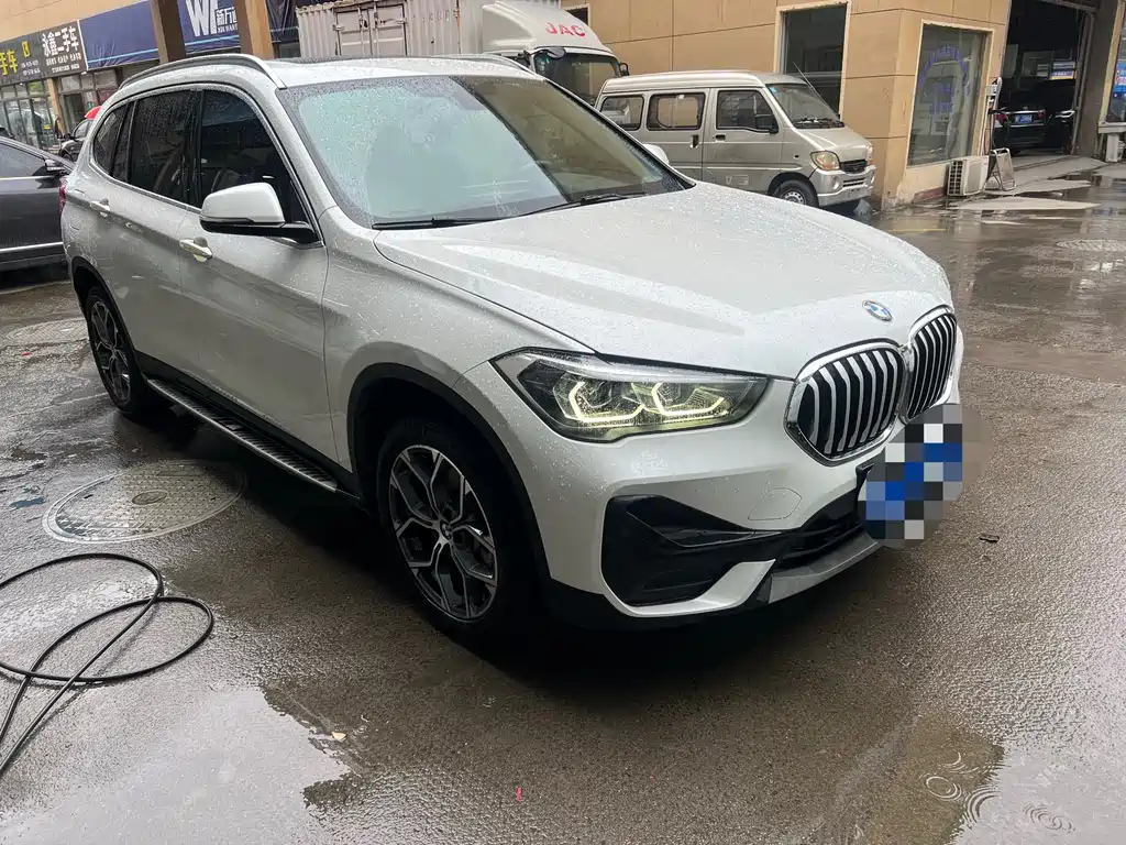 BMW X1 2021 — фото 2