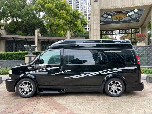 GMC SAVANA 2015
