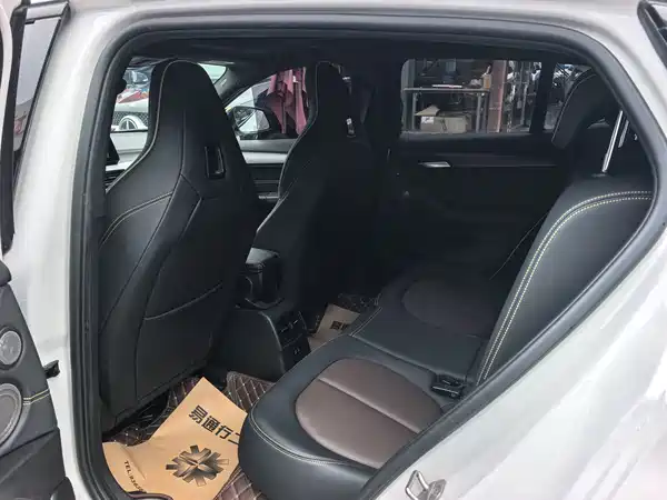 BMW X2 2023