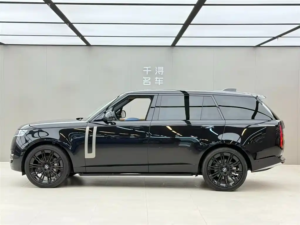Land Rover Range Rover 2025 — фото 3