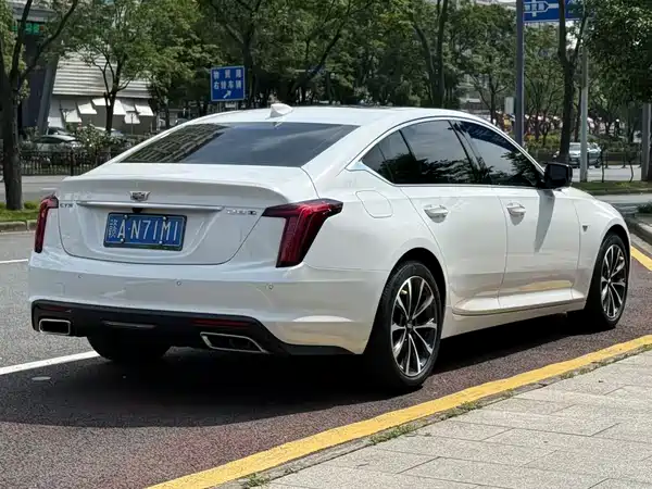 Cadillac CT5 2022