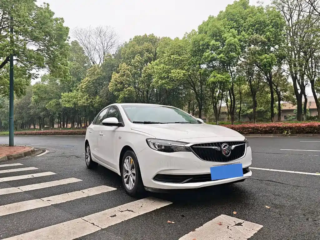 Buick Excelle GT 2023 — фото 3