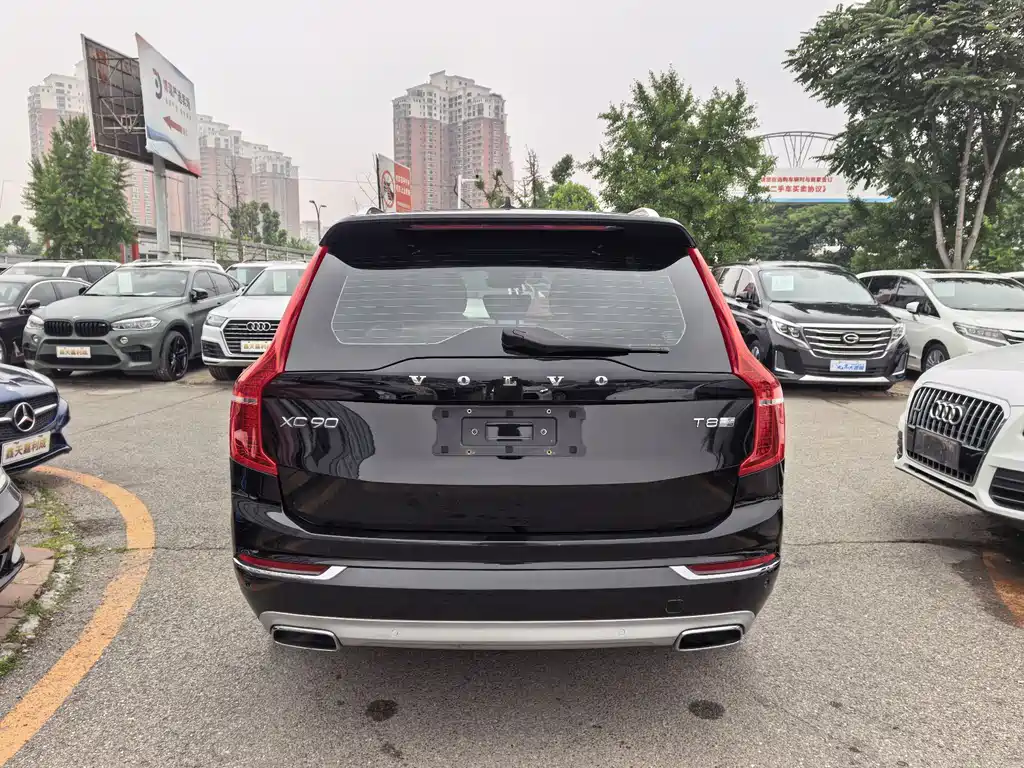 Volvo XC90 PHEV 2018