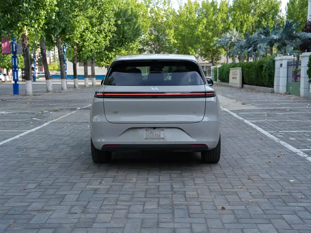 Li Auto Li L6 2024