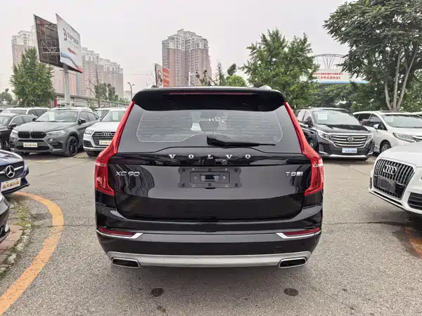Volvo XC90 Plug-In Hybrid 2018
