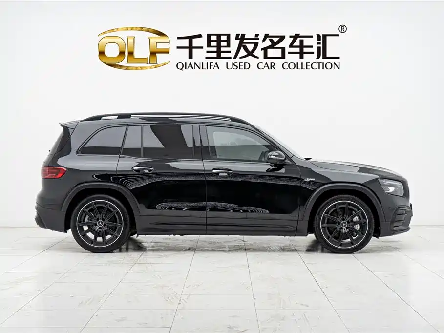 Mercedes-Benz GLB AMG 2024 — фото 8