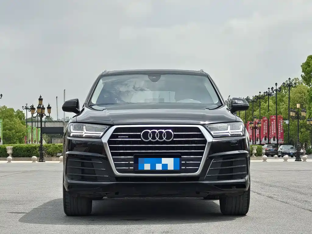 Audi Q7 2018 — фото 2