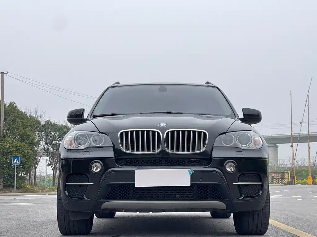 BMW X5 2013 — фото 2