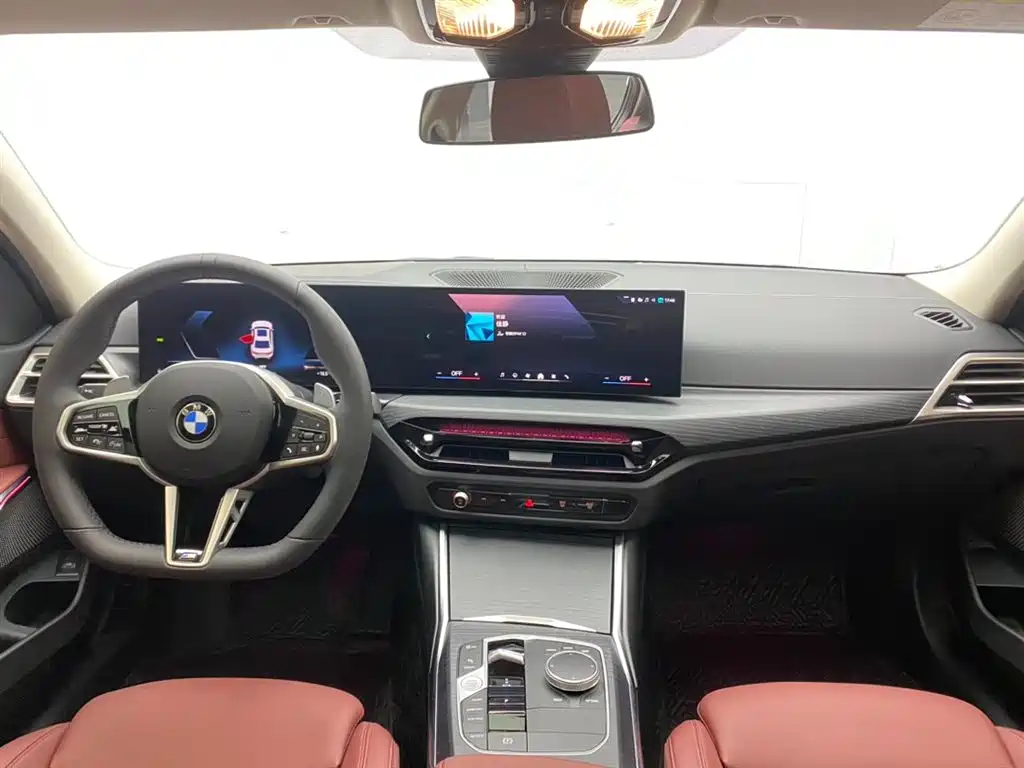 BMW 3 Series 2025 — фото 13