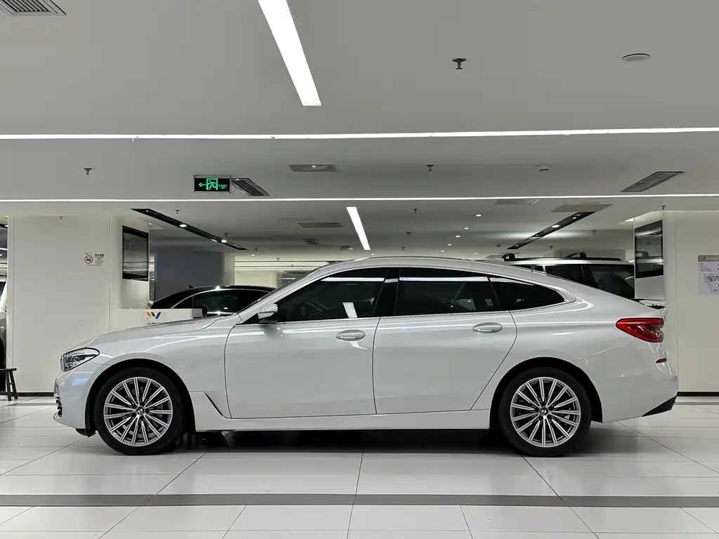 BMW 6 Series GT 2019 — фото 4