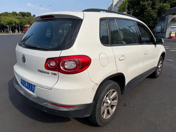 Volkswagen Tiguan 2012