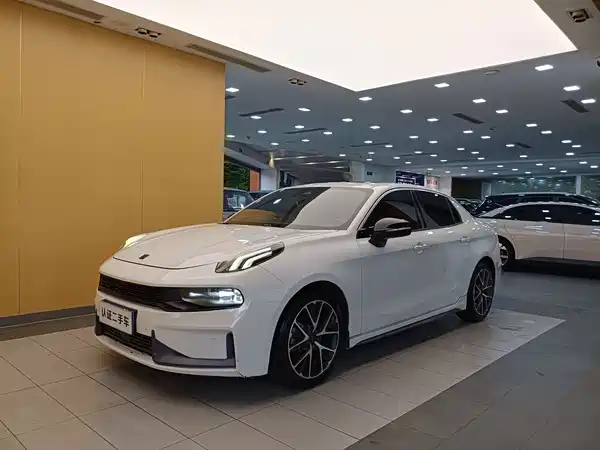 Lynk & Co 03 2019