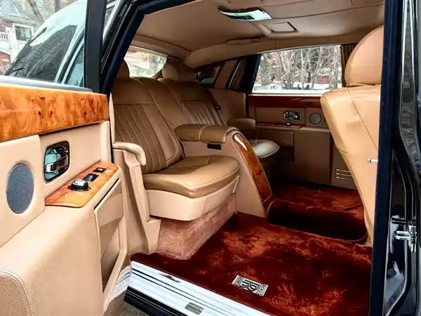 Rolls-Royce Phantom 2006