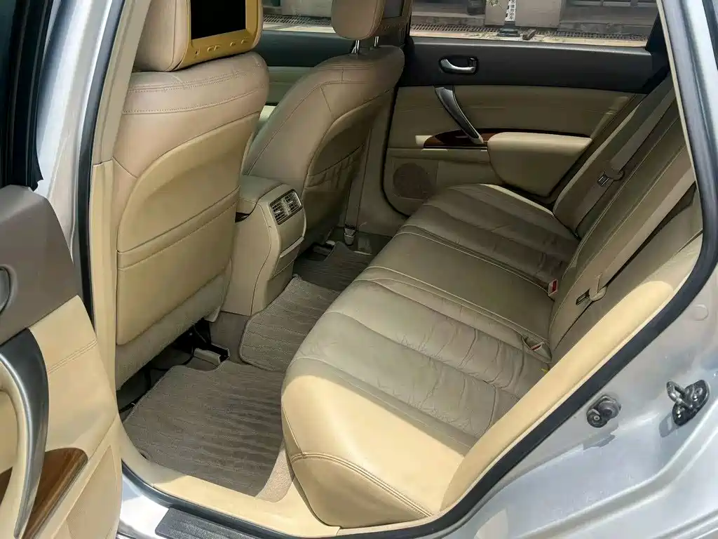 Nissan Teana 2012