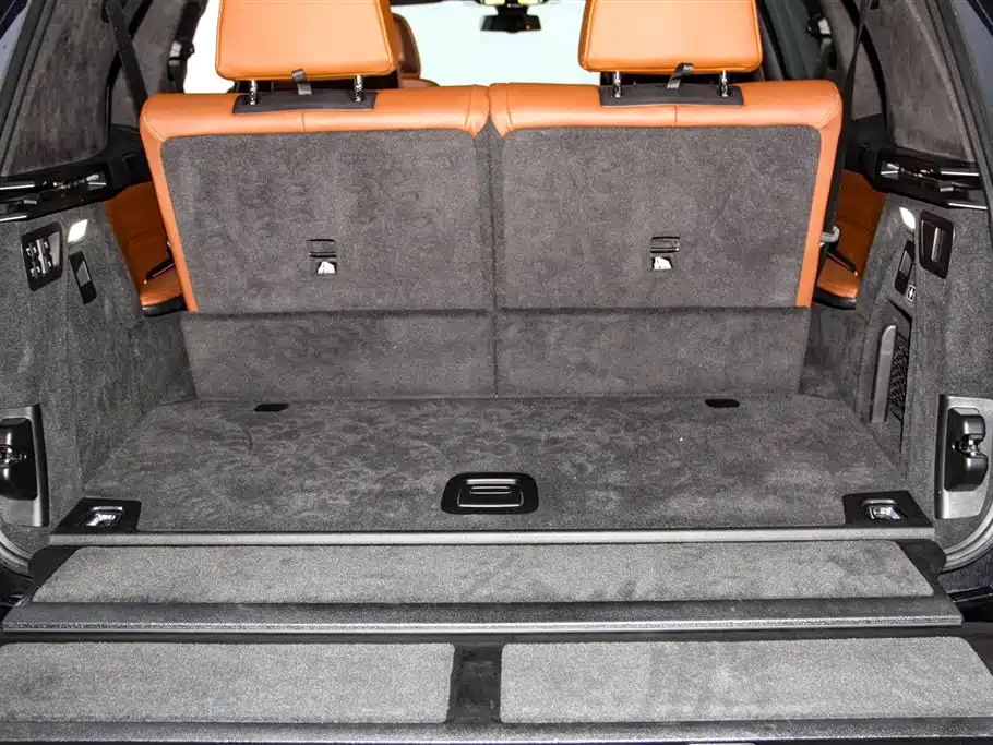 BMW X7 2022 — фото 13