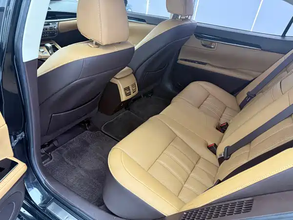 Lexus ES 2016