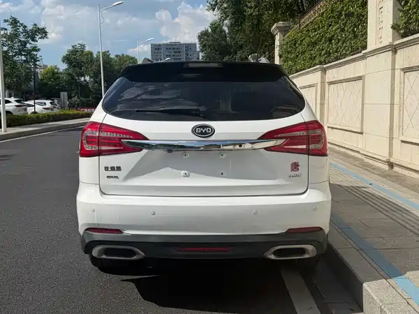 BYD Tang New Energy 2015