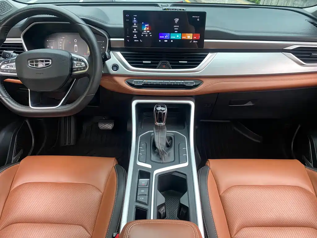 Geely Vision X6 2019 — фото 11