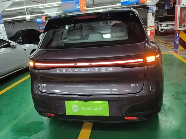 Leapmotor B10 2025