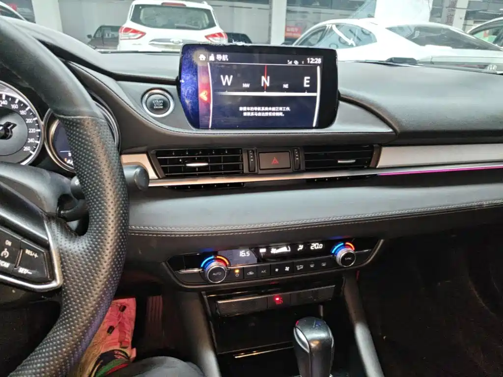 Mazda Atenza 2019