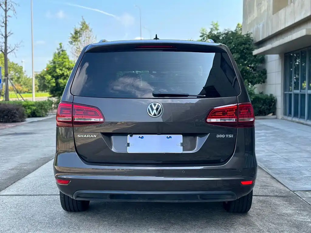 Volkswagen Sharan 2018 — фото 6