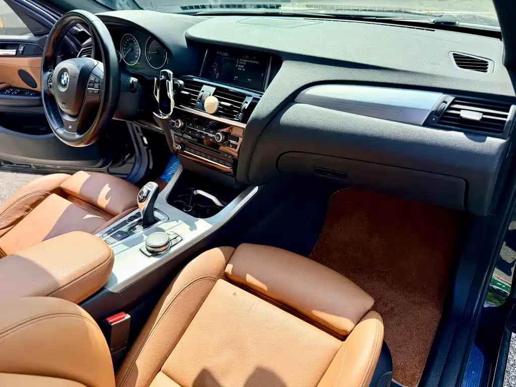 BMW X4 2015 — фото 13