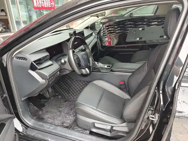 Toyota Camry 2024