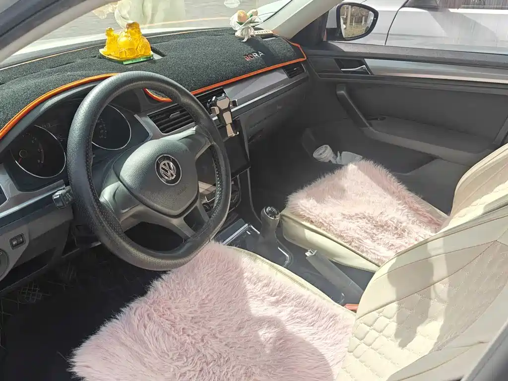 Volkswagen Bora 2021