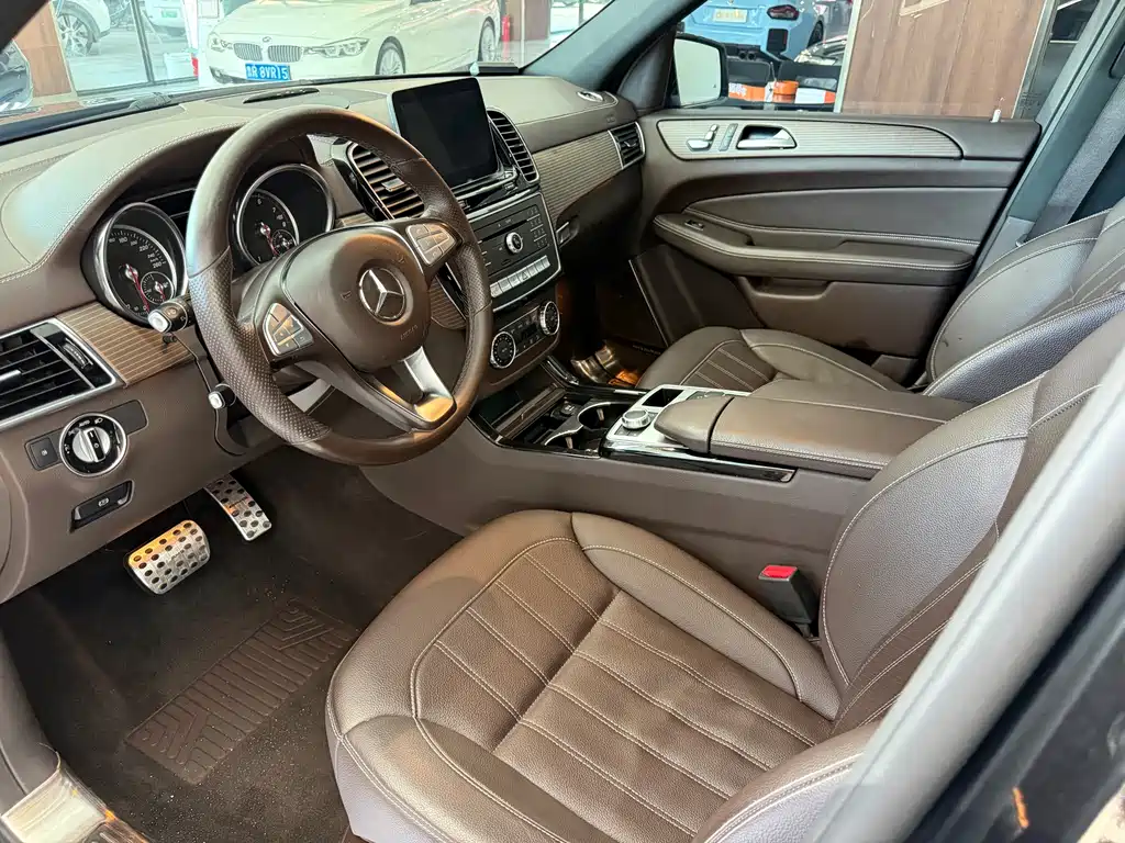 Mercedes-Benz GLE 2018 — фото 10