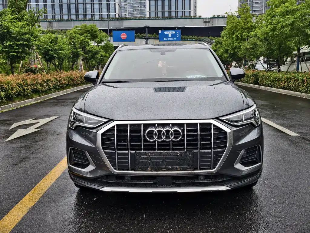 Audi Q3 2020 — фото 2