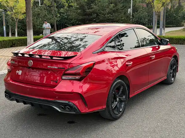 MG MG5 Scorpio 2022