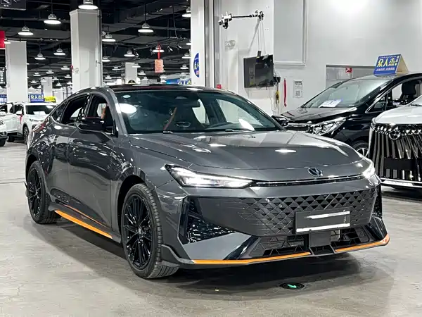 Changan UNI-V 2024