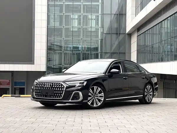 Audi A8 2024