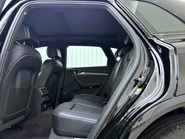 Audi Q5L 2024