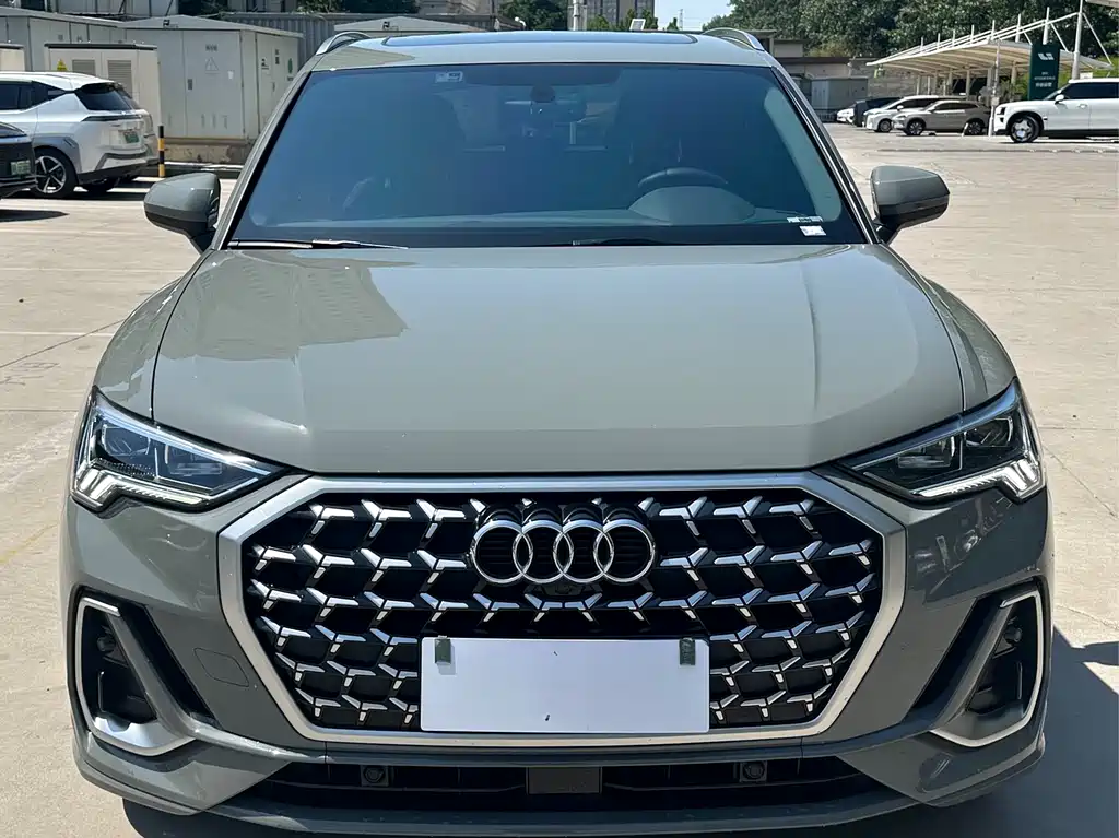 Audi Q3 2024