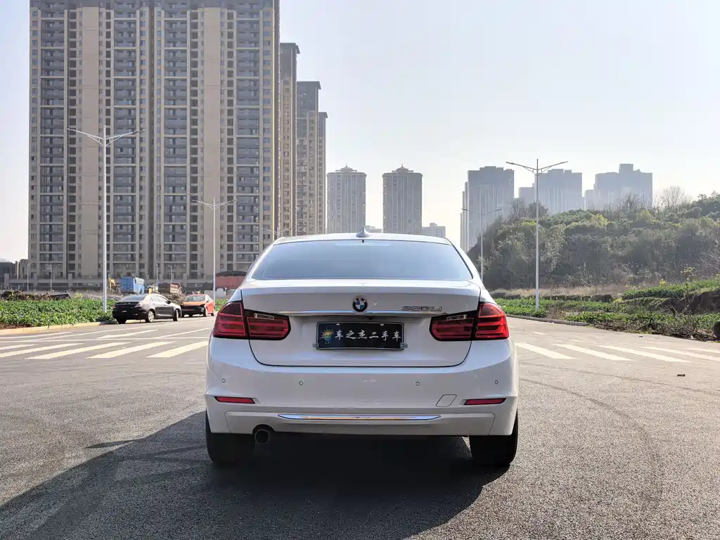 BMW 3 Series 2015 — фото 6