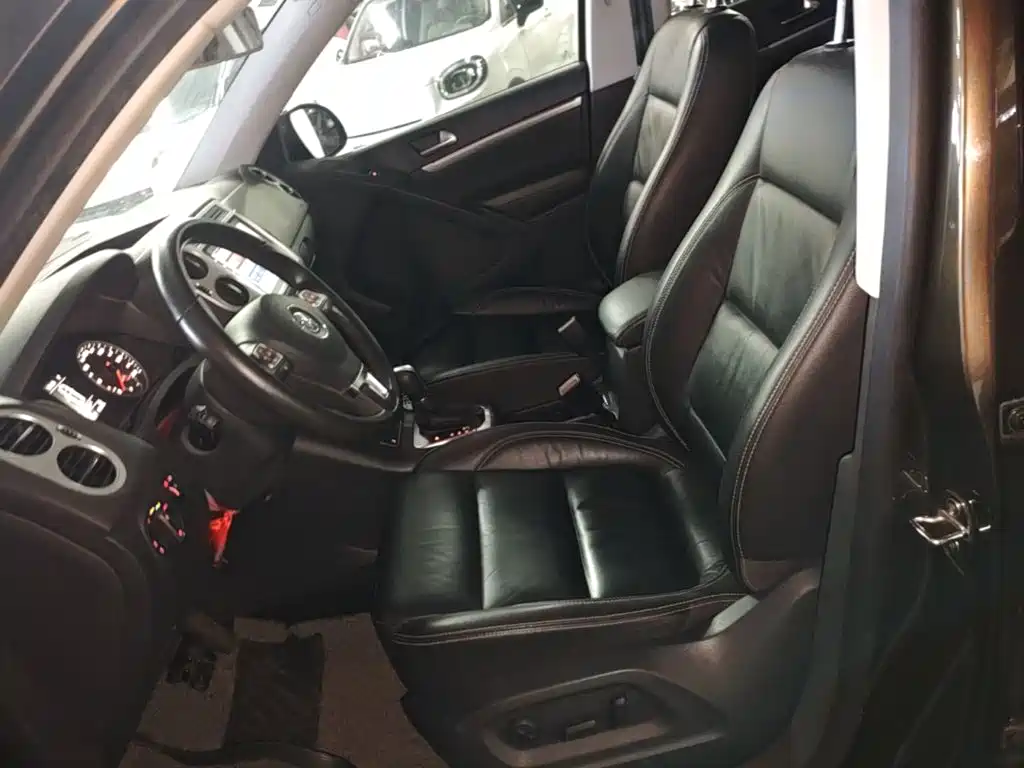 Volkswagen Tiguan 2017 — фото 15