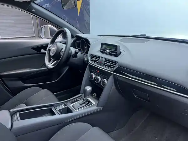 Mazda CX-4 2021