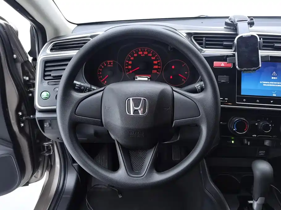Honda Greiz 2018 — фото 15