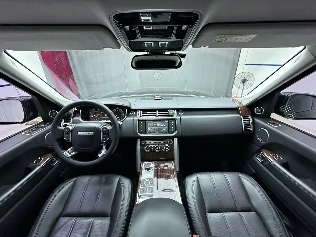 Land Rover Range Rover 2015 — фото 11
