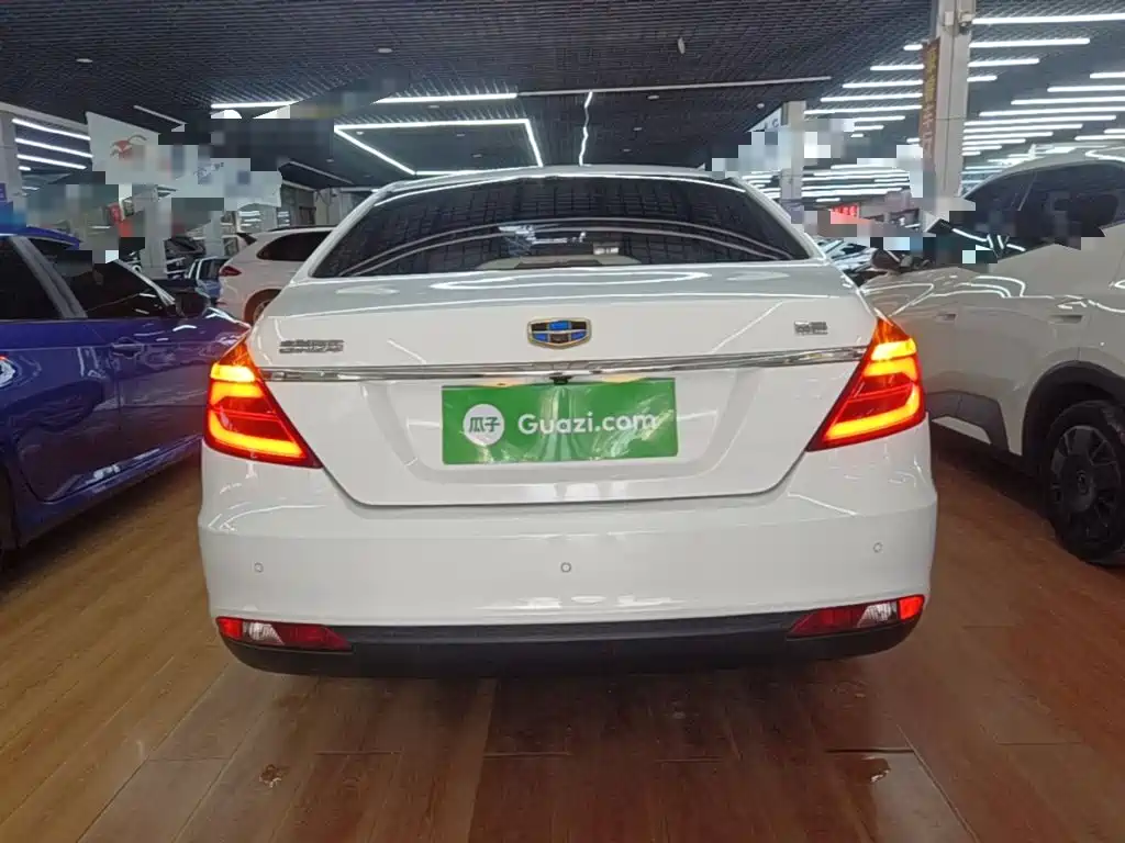 Geely Emgrand 2017