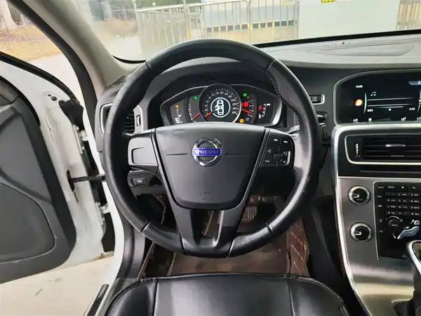 Volvo S60 2017