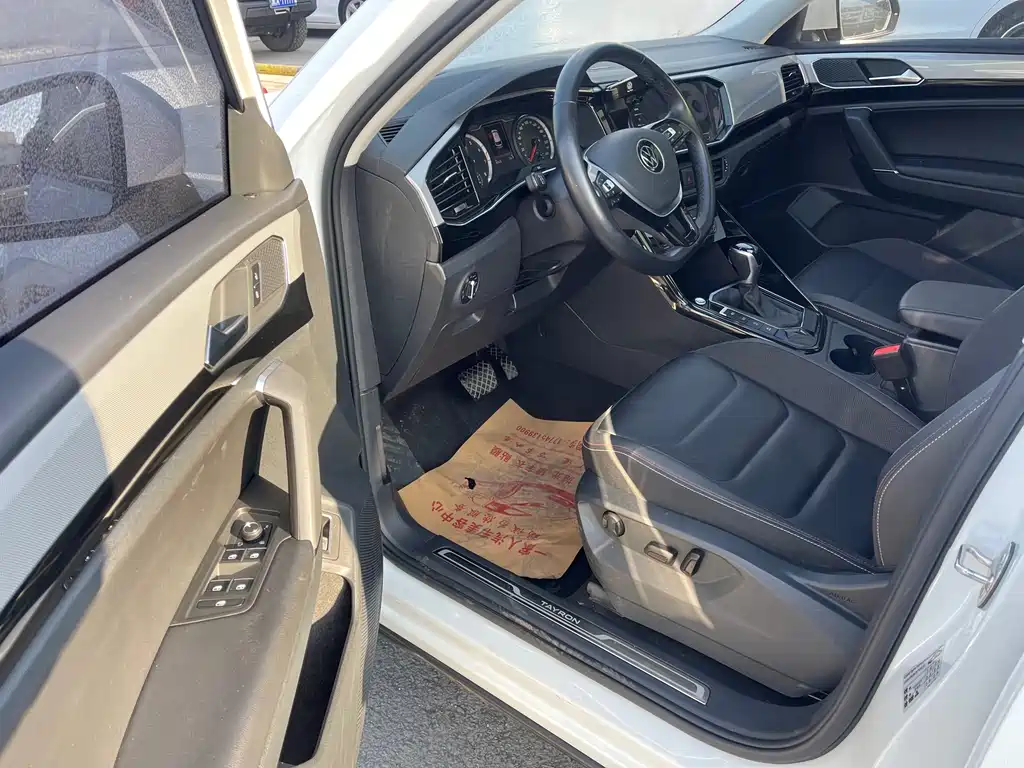 Volkswagen Tayron 2022 — фото 3